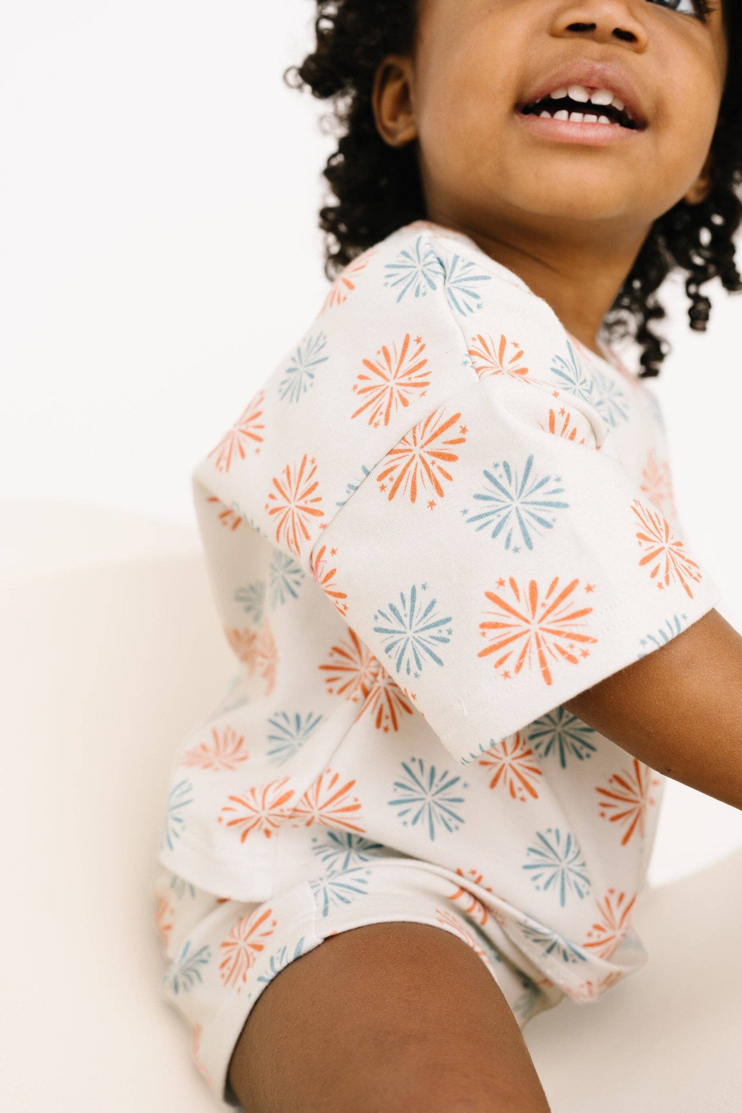 Vintage Fireworks Slouchy Set