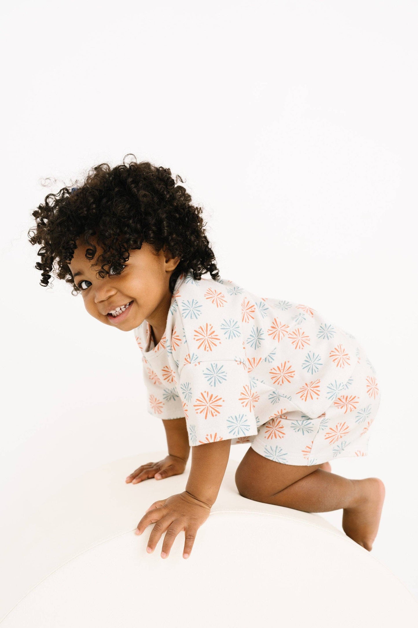 Vintage Fireworks Slouchy Set