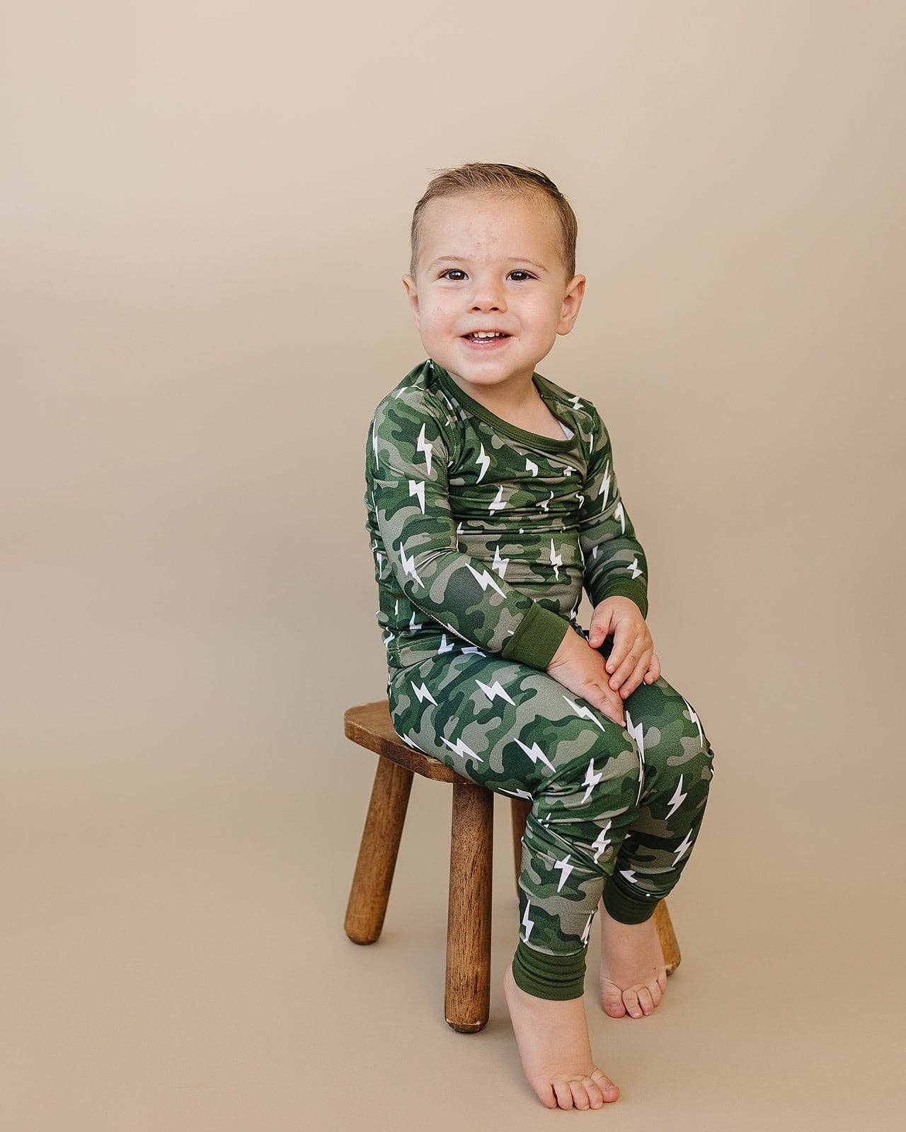Green Camo Bolts Bamboo Two Piece Set