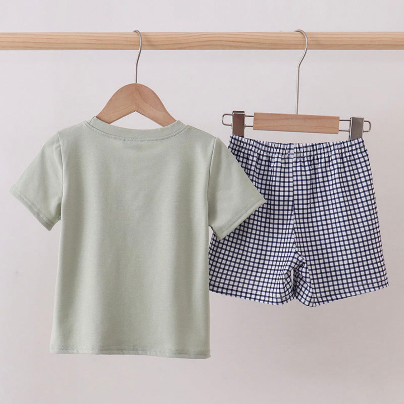 E-I-E-I-O Embroidery Shorts Set