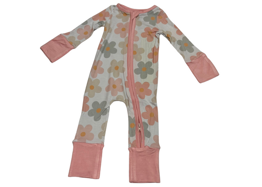 Retro Daisy Sleeper