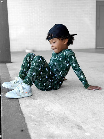 Green Camo Bolts Bamboo Two Piece Set
